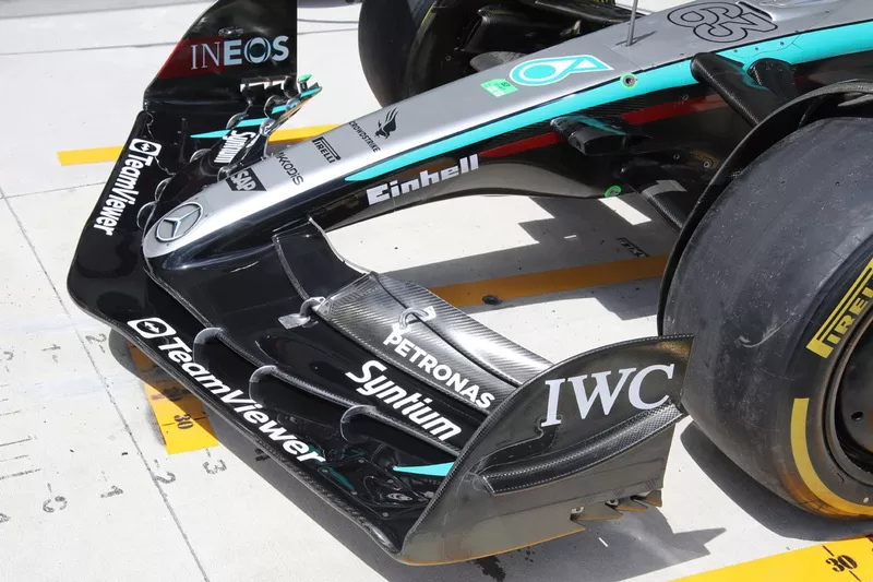 Détails techniques de la Mercedes F1 W15