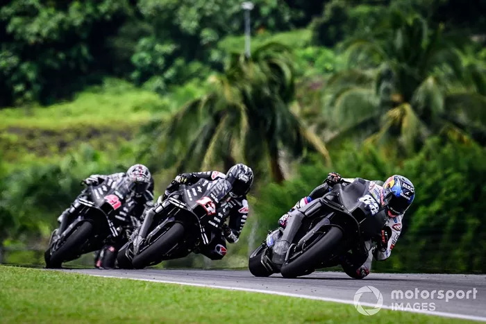Miguel Oliveira, Trackhouse Racing Team, Maverick Vinales, Aprilia Racing Team, Aleix Espargaro, Aprilia Racing Team