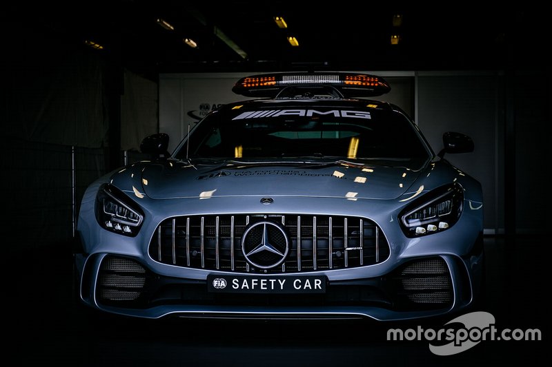 Safety car