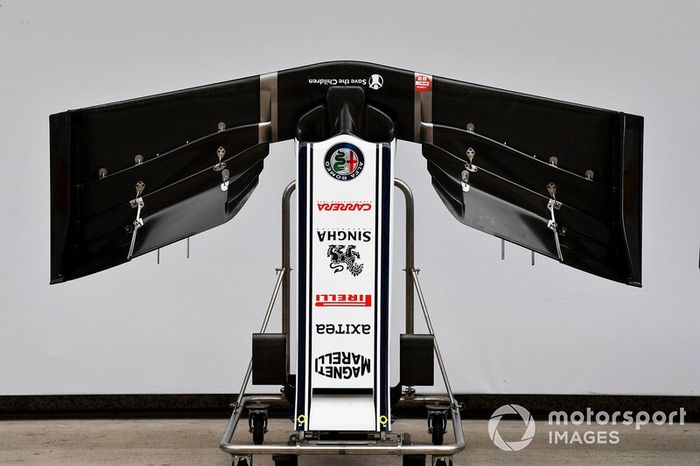 Alfa Romeo Racing C38 front wing detail