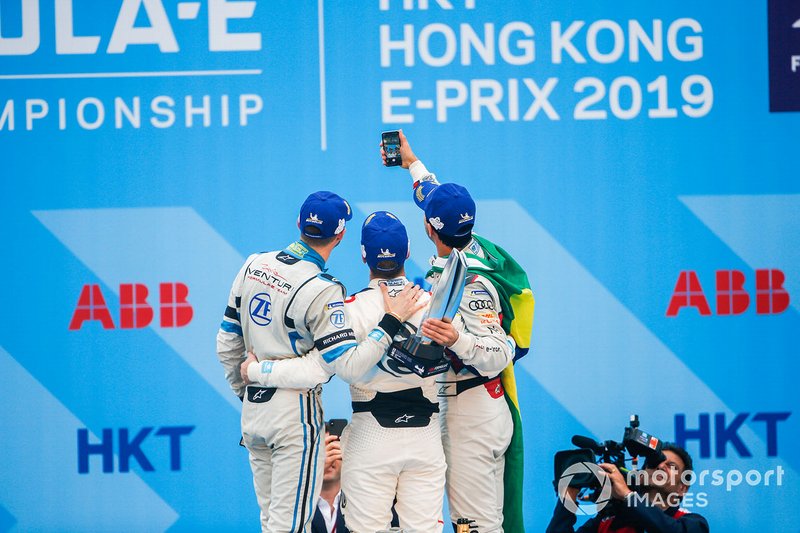 Lucas Di Grassi, Audi Sport ABT Schaeffler, 3rd position, takes a podium selfie with race winner Sam Bird, Envision Virgin Racing, Edoardo Mortara, Venturi Formula E, 2nd position