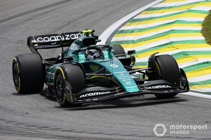 Sebastian Vettel, Aston Martin AMR22