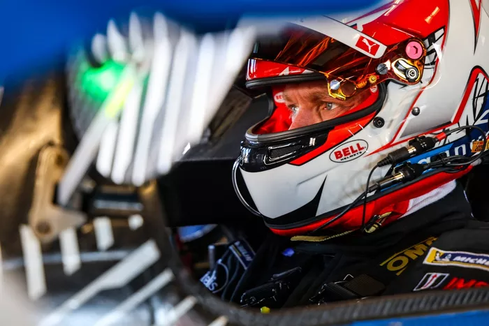 #24 BMW M Team RLL BMW M Hybrid V8: Kevin Magnussen