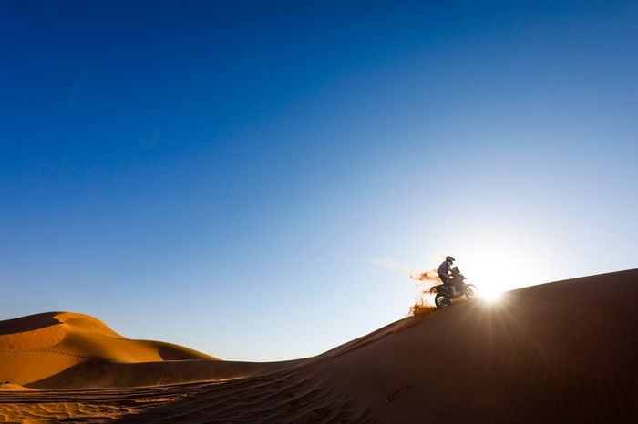 Etapa 6 (8 de enero): Al Qaisumah-Ha'il (618 km, de los cuales 448 cronometrados)