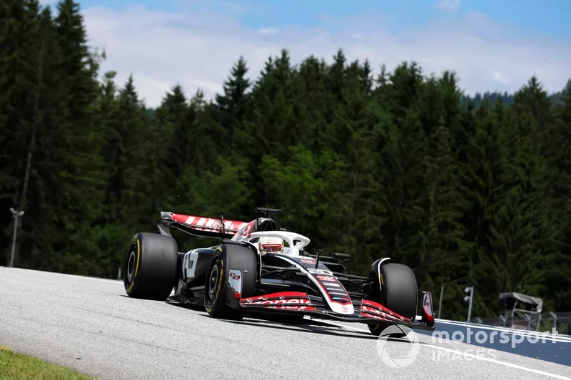 Kevin Magnussen, Haas VF-24