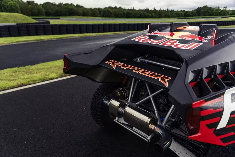 Ford Raptor T1+  
