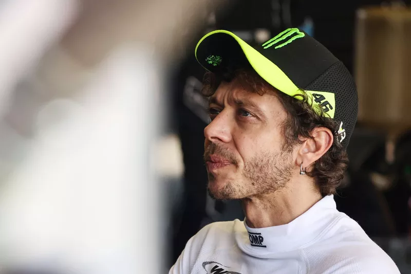 #46 Team WRT, BMW M4 GT3: Valentino Rossi, Maxime Martin