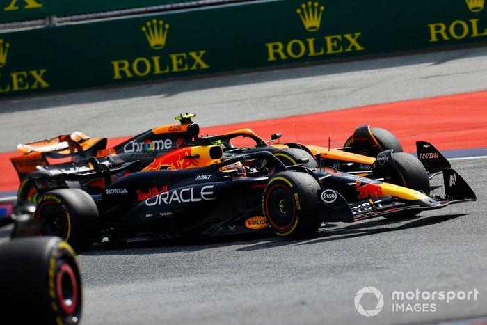 Max Verstappen, Red Bull Racing RB20, Lando Norris, McLaren MCL38, batalla por el liderato