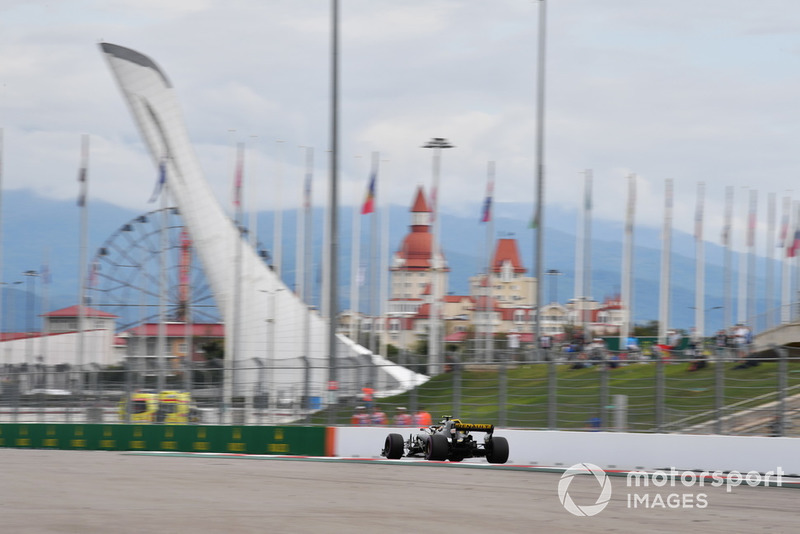 Carlos Sainz Jr., Renault Sport F1 Team R.S. 18