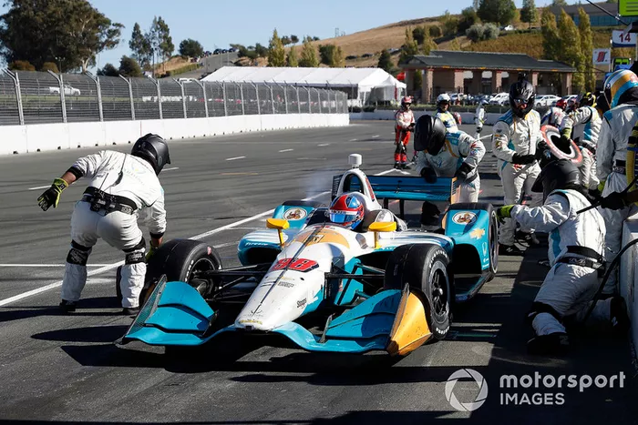 Colton Herta, Harding Racing Chevrolet, pit stop