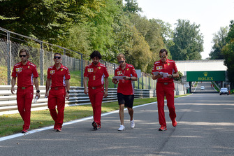 Sebastian Vettel, Ferrari pist yürüyüşü