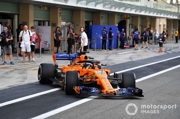 Carlos Sainz Jr., McLaren MCL33