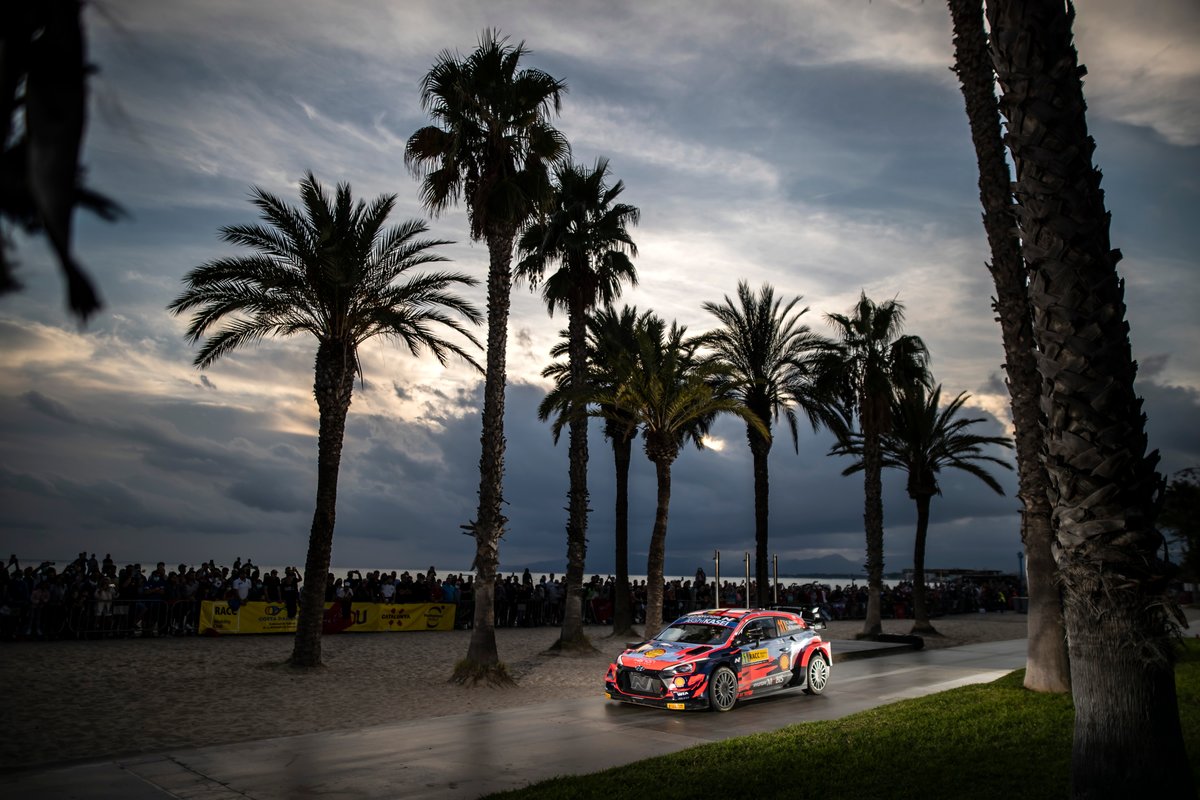 Thierry Neuville, Martijn Wydaeghe, Hyundai Motorsport Hyundai i20 Coupe WRC