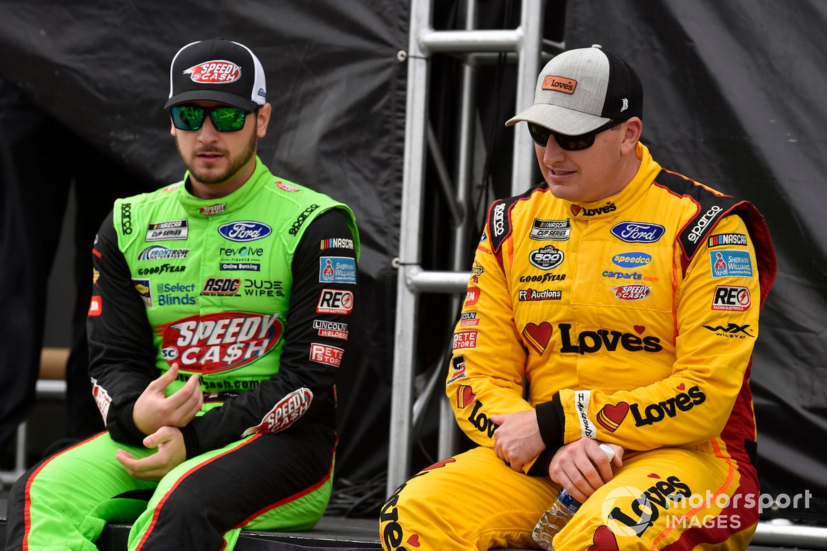 Anthony Alfredo, Front Row Motorsports, Ford Mustang Speedy Cash and Michael McDowell, Front Row Motorsports, Ford Mustang Love's Travel Stops