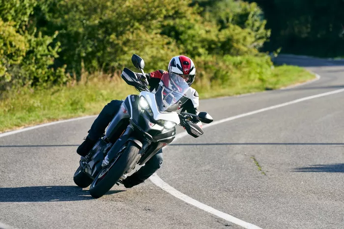 Motor Valley Experience: the first two-wheeled tour through the Land of Speed.