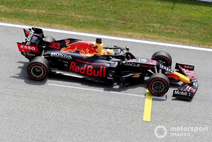 Max Verstappen, Red Bull Racing RB16B