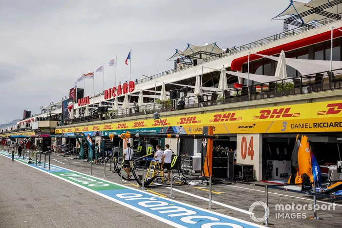 Aspectos del pit lane