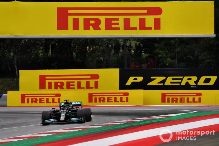 Lewis Hamilton, Mercedes W12