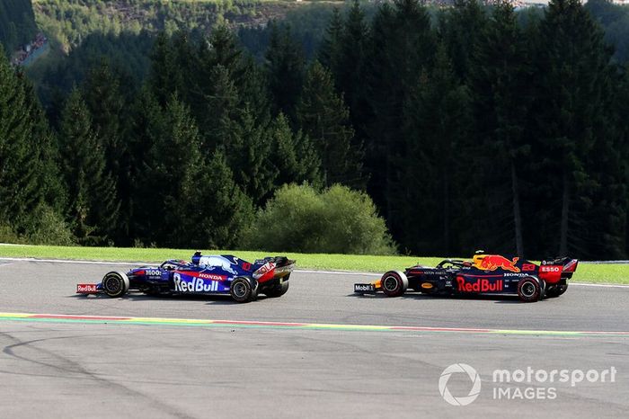 Pierre Gasly, Toro Rosso STR14, Alex Albon, Red Bull RB15