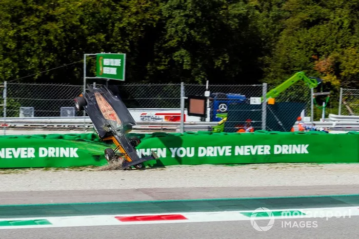 El accidente de Alexander Peroni, Campos Racing, en Monza