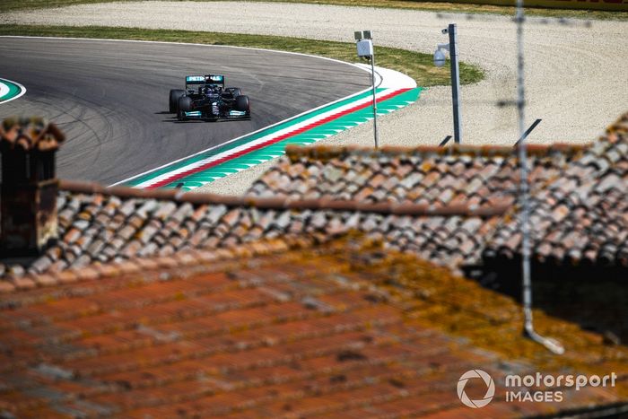 Lewis Hamilton, Mercedes W12