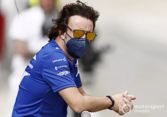 Fernando Alonso: 39 años y 8 meses (29 de julio de 1981)