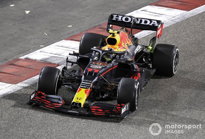 Sergio Pérez, Red Bull Racing RB16B 