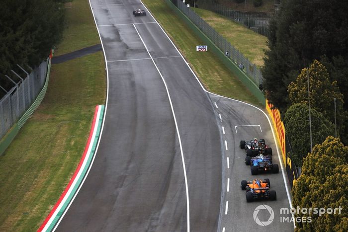 Valtteri Bottas, Mercedes W12, Esteban Ocon, Alpine A521, Daniel Ricciardo, McLaren MCL35M