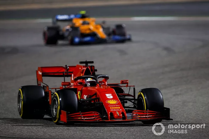 Sebastian Vettel, Ferrari SF1000, Lando Norris, McLaren MCL35