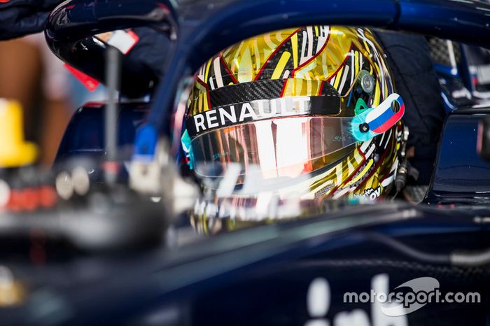 Artem Markelov, RUSSIAN TIME