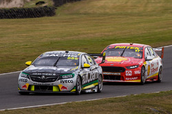 Craig Lowndes, Triple Eight Race Engineering Holden