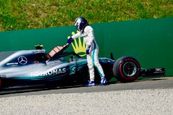 Valtteri Bottas, Mercedes-AMG F1 W09 abandonne