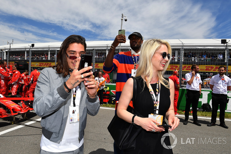 Hector Bellerin, Footballer on the grid