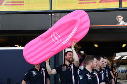 Force India anuncia a Havaianas chanclas como patrocinador