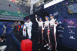 Yarış galibi Fernando Alonso, Sébastien Buemi, Kazuki Nakajima, Toyota Gazoo Racing