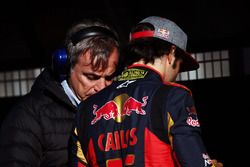 Carlos Sainz, con su hijo Carlos Sainz Jr., Scuderia Toro Rosso