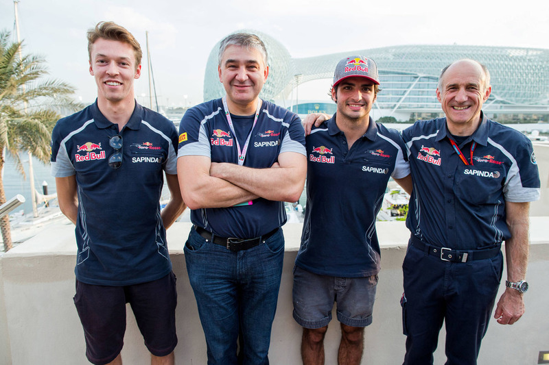 Serguei Beloussov con Daniil Kvyat, Toro Rosso, Carlos Sainz Jr., Toro Rosso e il Team Principal della Scuderia Toro Rosso, Franz Tost