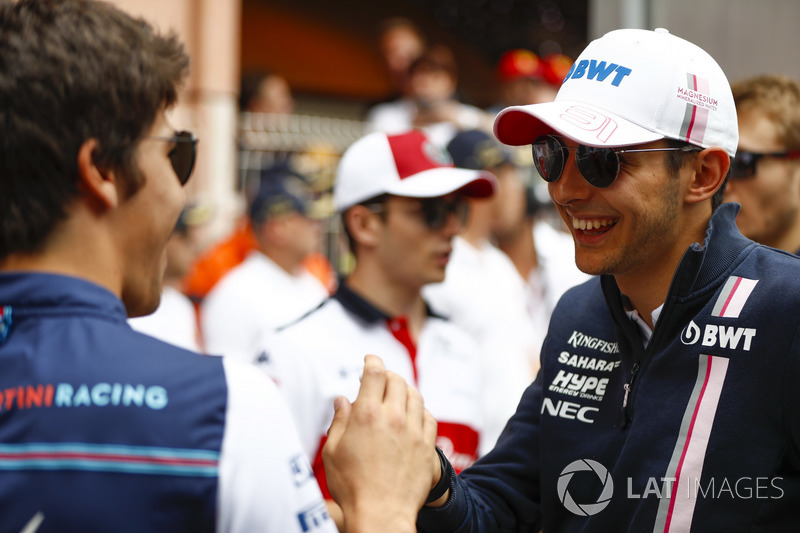 Esteban Ocon, Force India, avecc Lance Stroll, Williams Racing