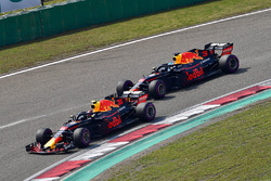 Max Verstappen, Red Bull Racing RB14 leads Daniel Ricciardo, Red Bull Racing RB14