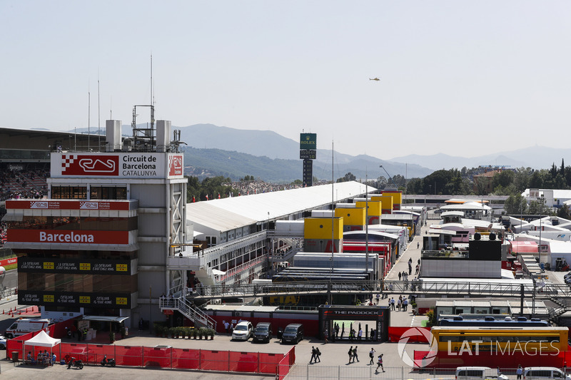 Suasana paddock