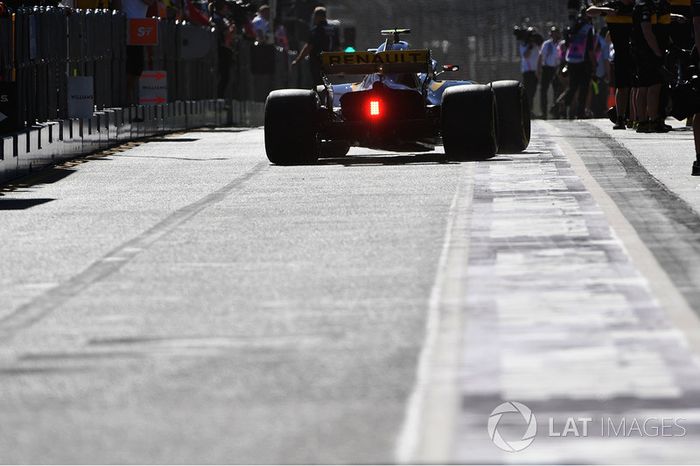 Carlos Sainz Jr., Renault Sport F1 Team RS18