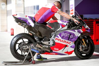 Sepeda balap Pramac