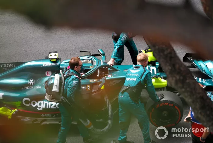 Sebastian Vettel, Aston Martin AMR21