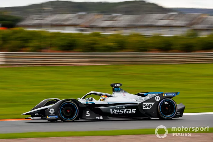 #5 - Stoffel Vandoorne (Team: Mercedes, Antrieb: Mercedes)