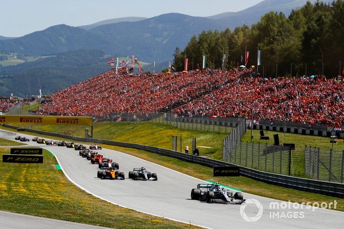 A F1 está ativamente tentando iniciar a temporada com o GP da Áustria, em 05 de julho. Para isso, está criando um rígido protocolo de isolamento e segurança para garantir a realização da prova