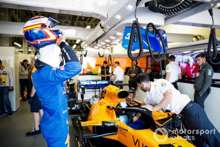 Carlos Sainz Jr., McLaren