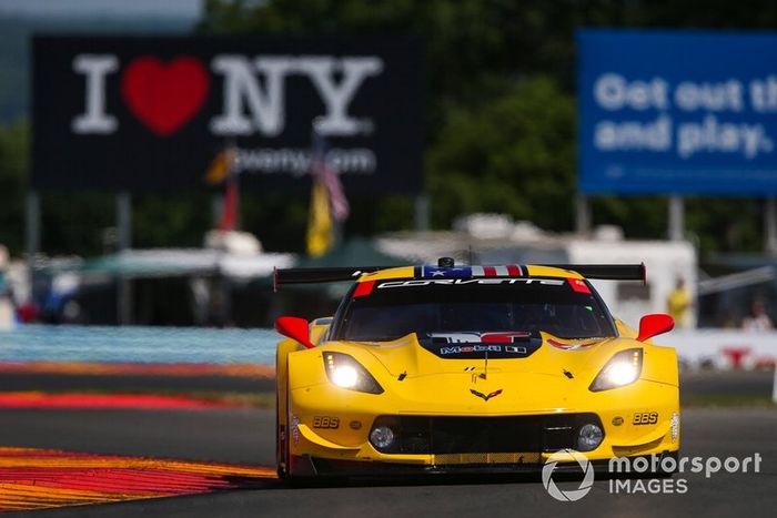 #4 Corvette Racing Corvette C7.R, GTLM: Oliver Gavin, Tommy Milner