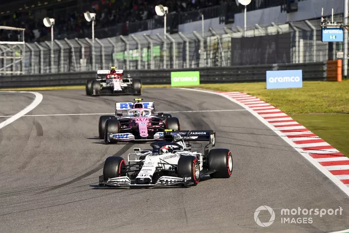 Pierre Gasly, AlphaTauri AT01, Nico Hulkenberg, Racing Point RP20 