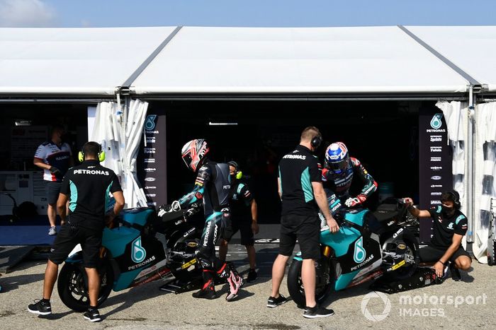 Xavi Vierge, SIC Racing Team, Jake Dixon, SIC Racing Team