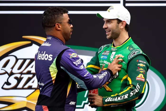 Daniel Suarez, Trackhouse Chevrolet, Bubba Wallace, 23XI Racing Toyota